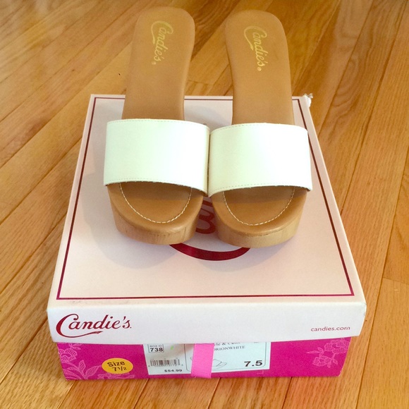 Candie's Shoes - Candie's NWT White & Tan Sandals with Heels
